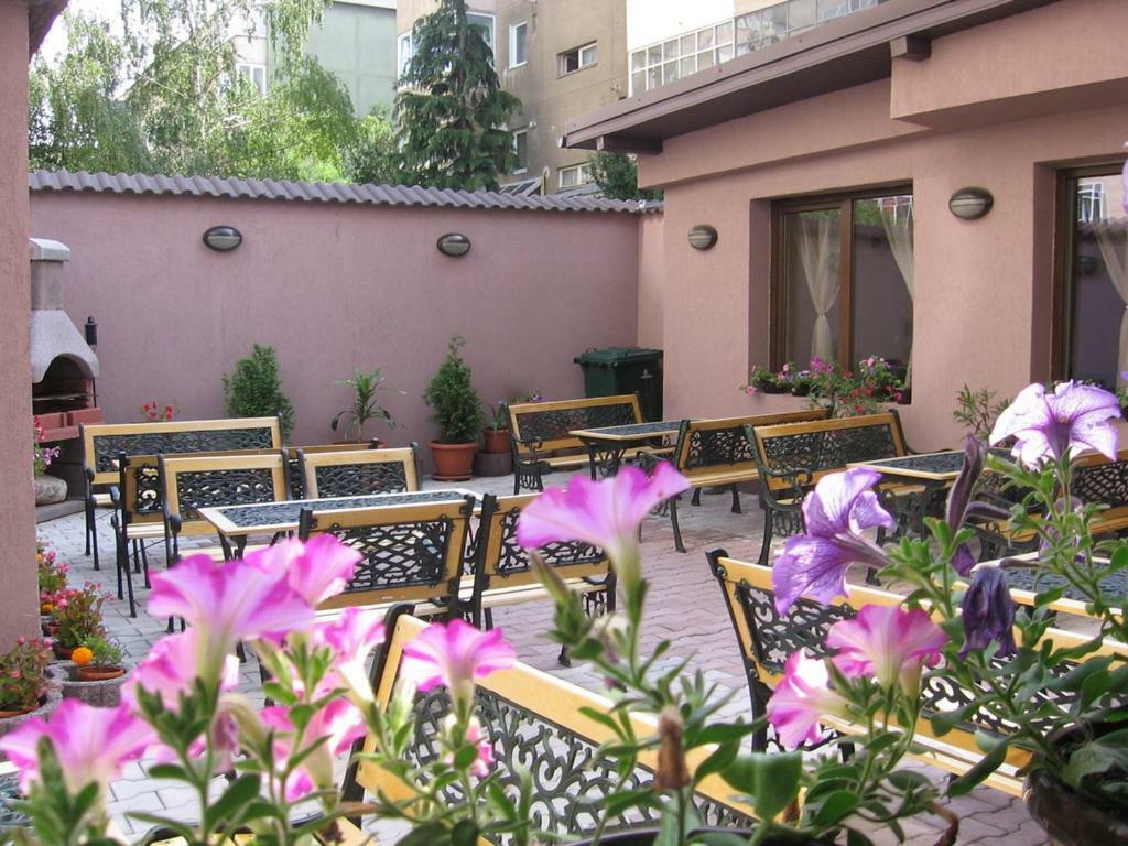 Hotel Gema Braşov Eksteriør bilde