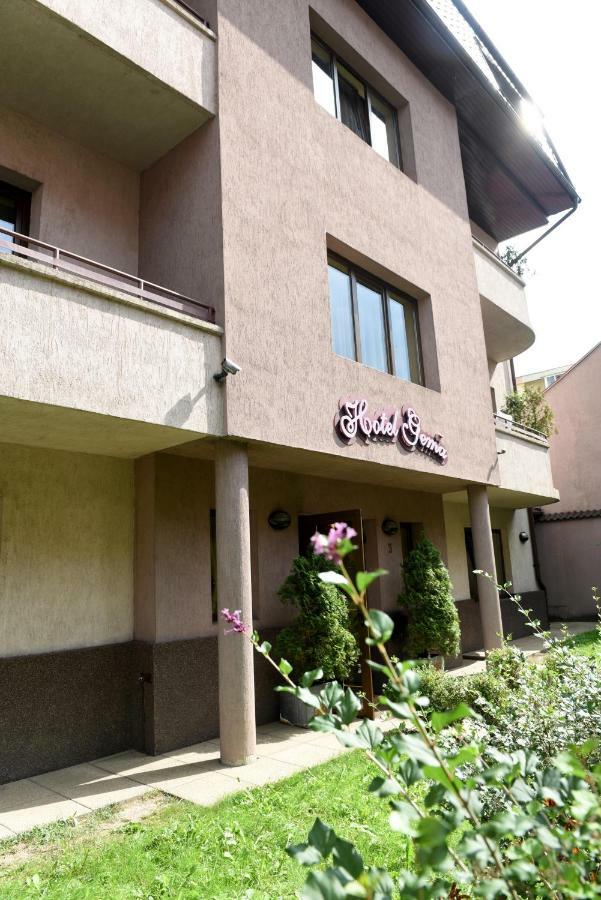 Hotel Gema Braşov Eksteriør bilde