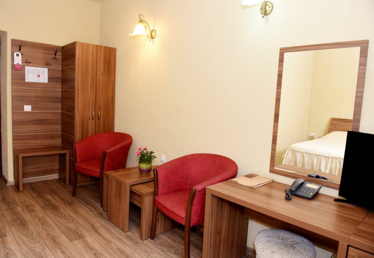 Hotel Gema Braşov Eksteriør bilde